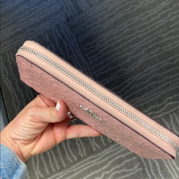 Coach Wallet - Picture 3 of 5